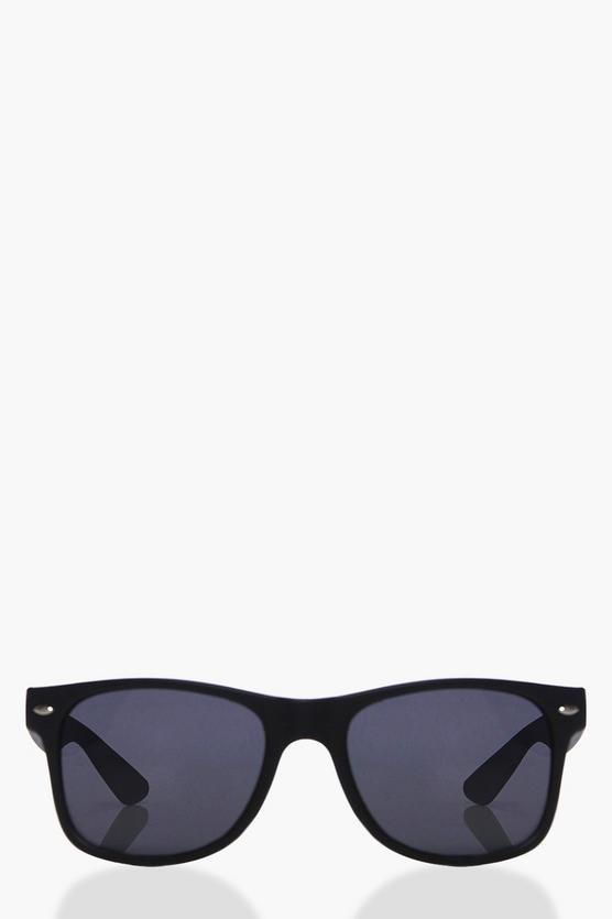 Macy Matte Black Classic Wayfarers